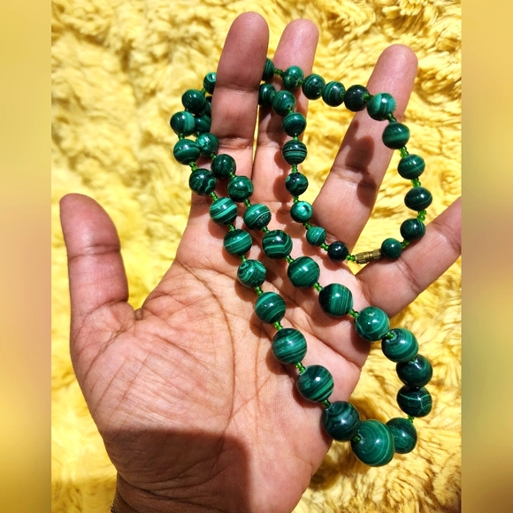 Vintage Malachite necklace - Picture 1 of 5